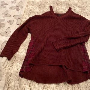 Plus Size Maroon Sweater with Cold Shoulder Sleeves 2X